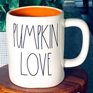 New Rae Dunn HTF Pumpkin Love mug